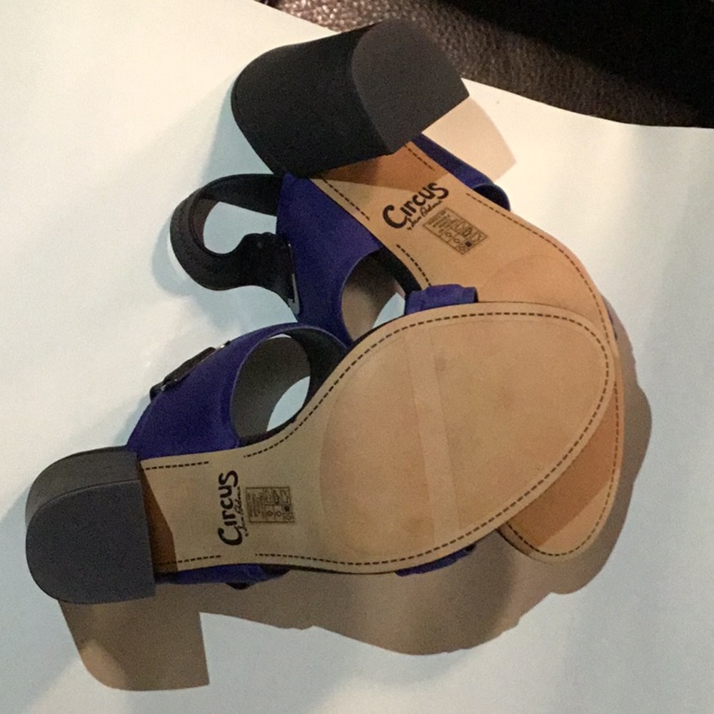 Circus by Sam Edelman sandals - Picture 4 of 4